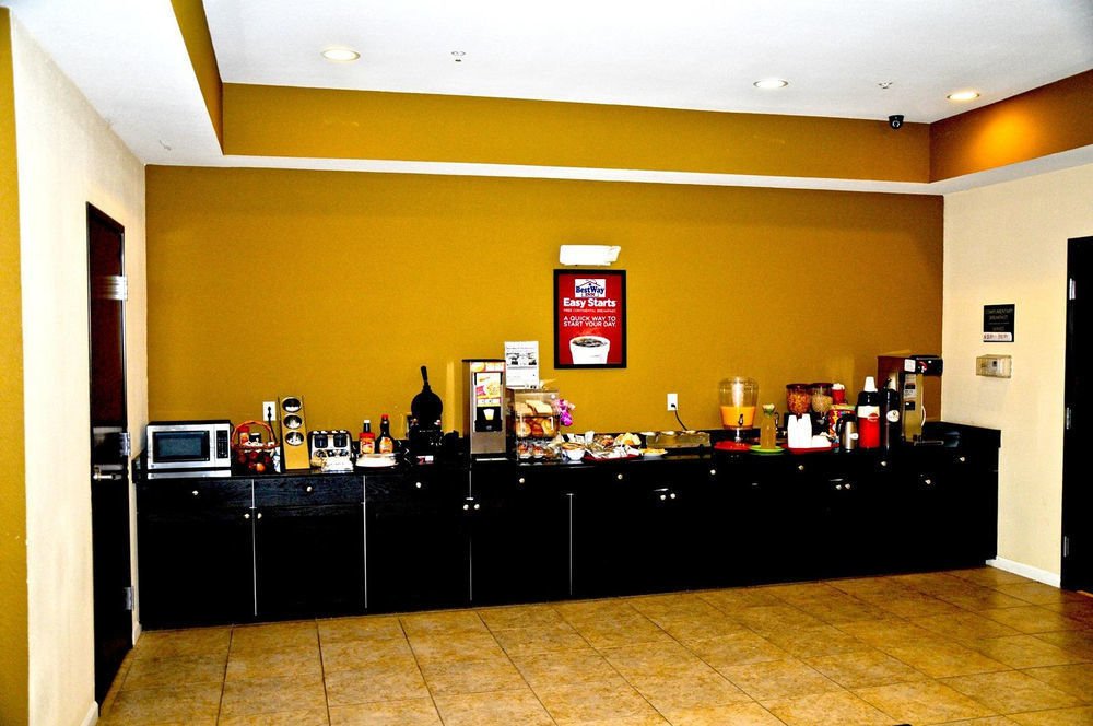 Best Way Inn Cleburne Bagian luar foto