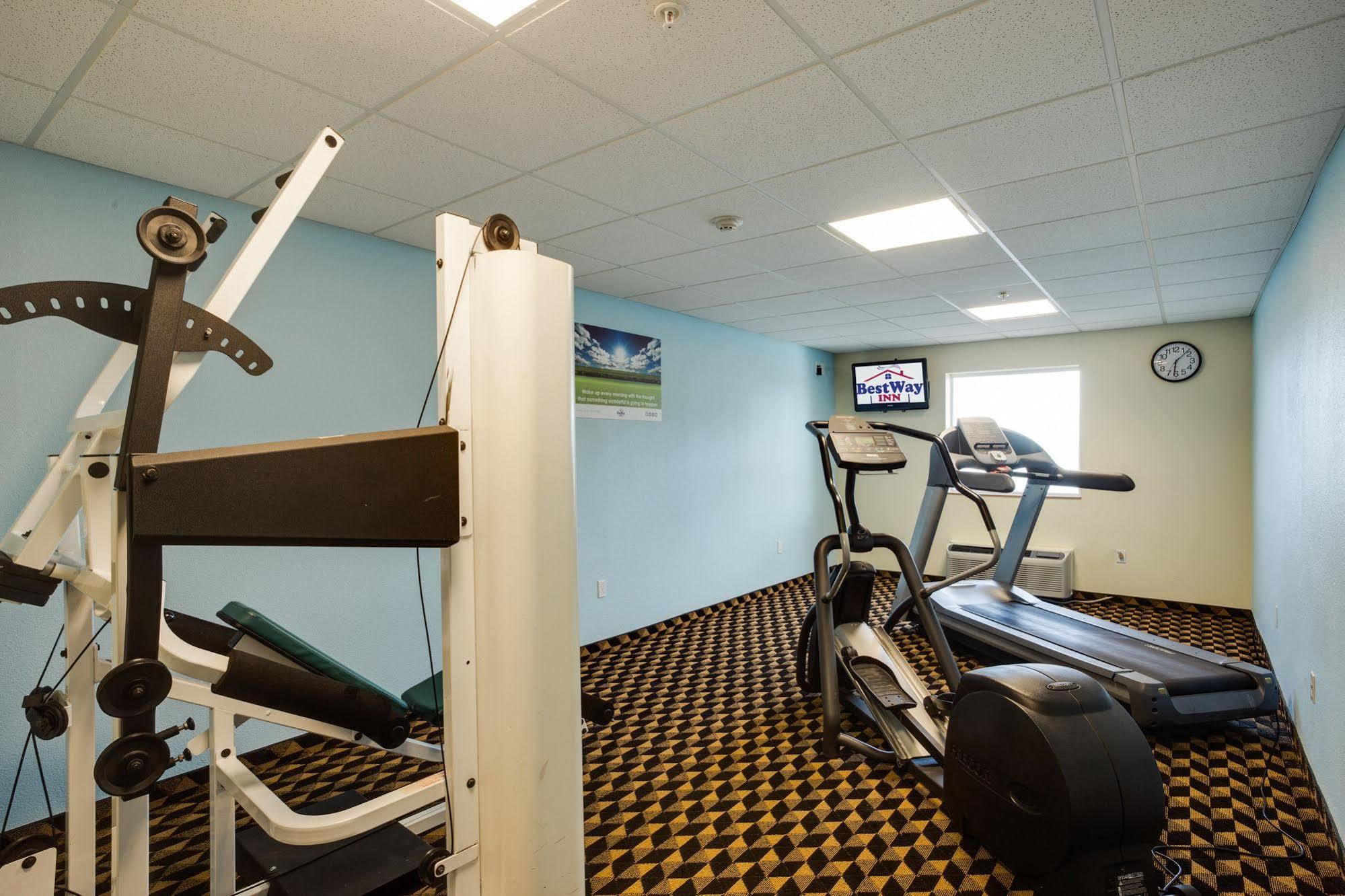 Best Way Inn Cleburne Bagian luar foto